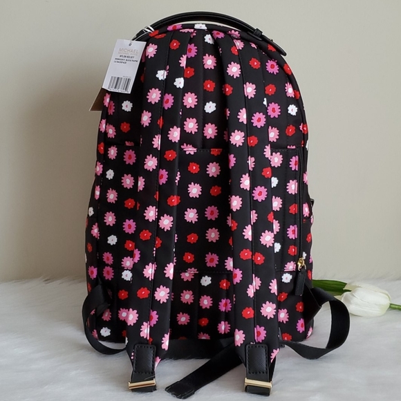 💕BEAUTIFUL MICHAEL KORS BACKPACK - Picture 3 of 7